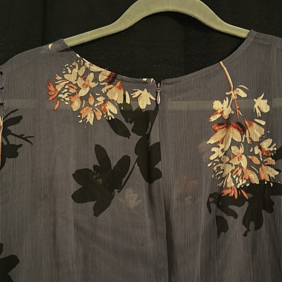 Ilenia m. Large dress with slit - Picture 5 of 9